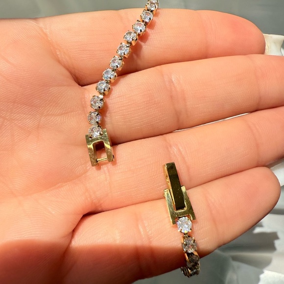 18K gold palette Tennis chain Gold Bracelet 
Zircon 
Stainless steel - Picture 13 of 13